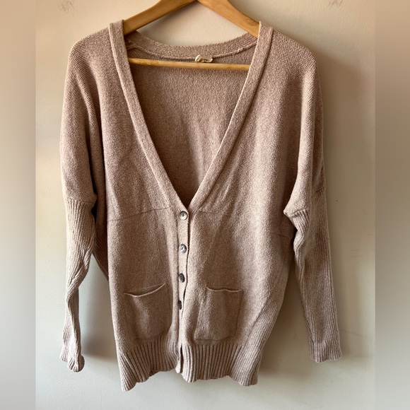 Eileen Fisher Sweaters - Eileen Fisher Oatmeal / Tan Cardigan Knit Sweater S